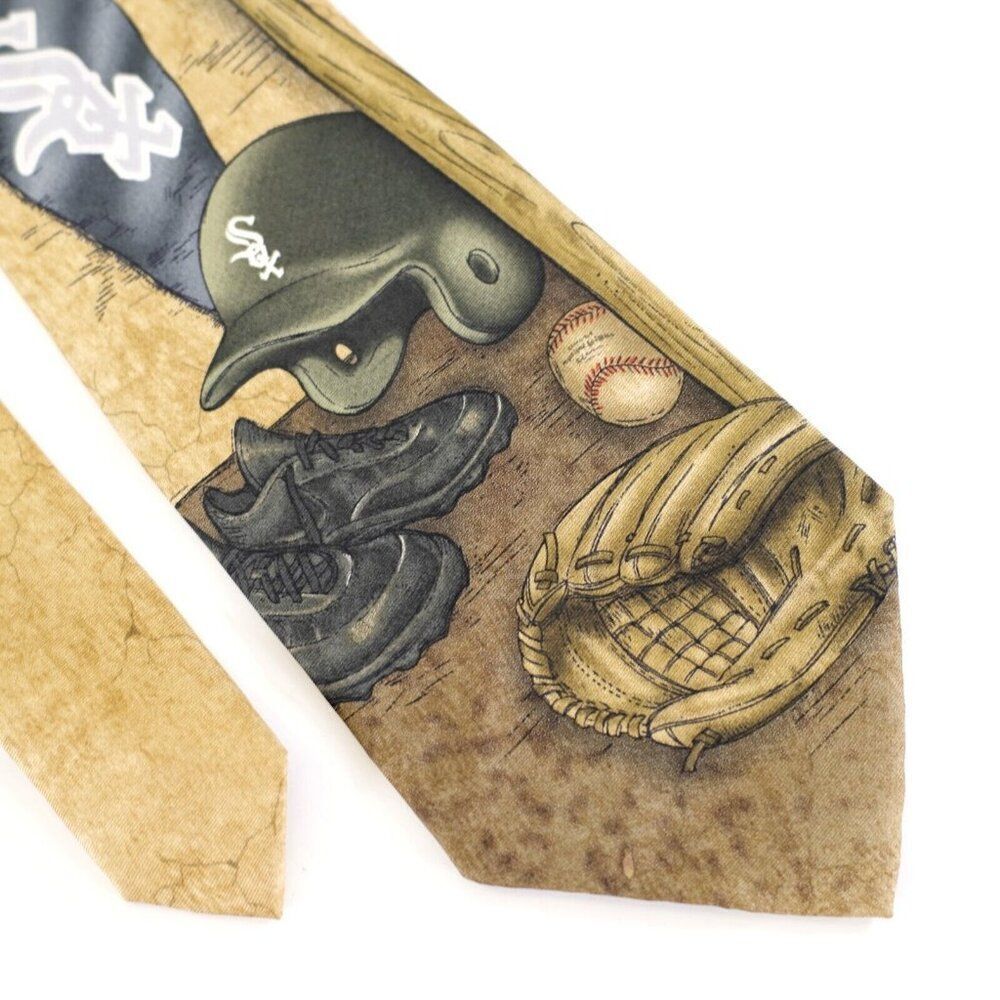 Eagles Wings MLB Chicago White Sox Yellow Baseball Wide Silk Tie‎